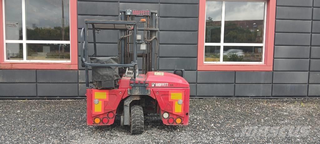 Moffett M4 25.3 Carrelli elevatori diesel