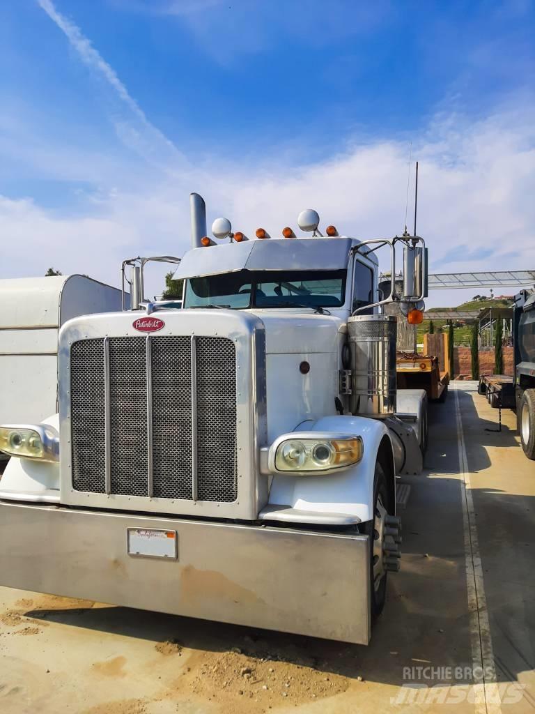 Peterbilt 388 Motrici e Trattori Stradali