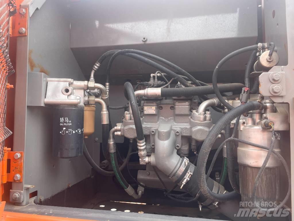 Hitachi ZX 200 Escavatori cingolati