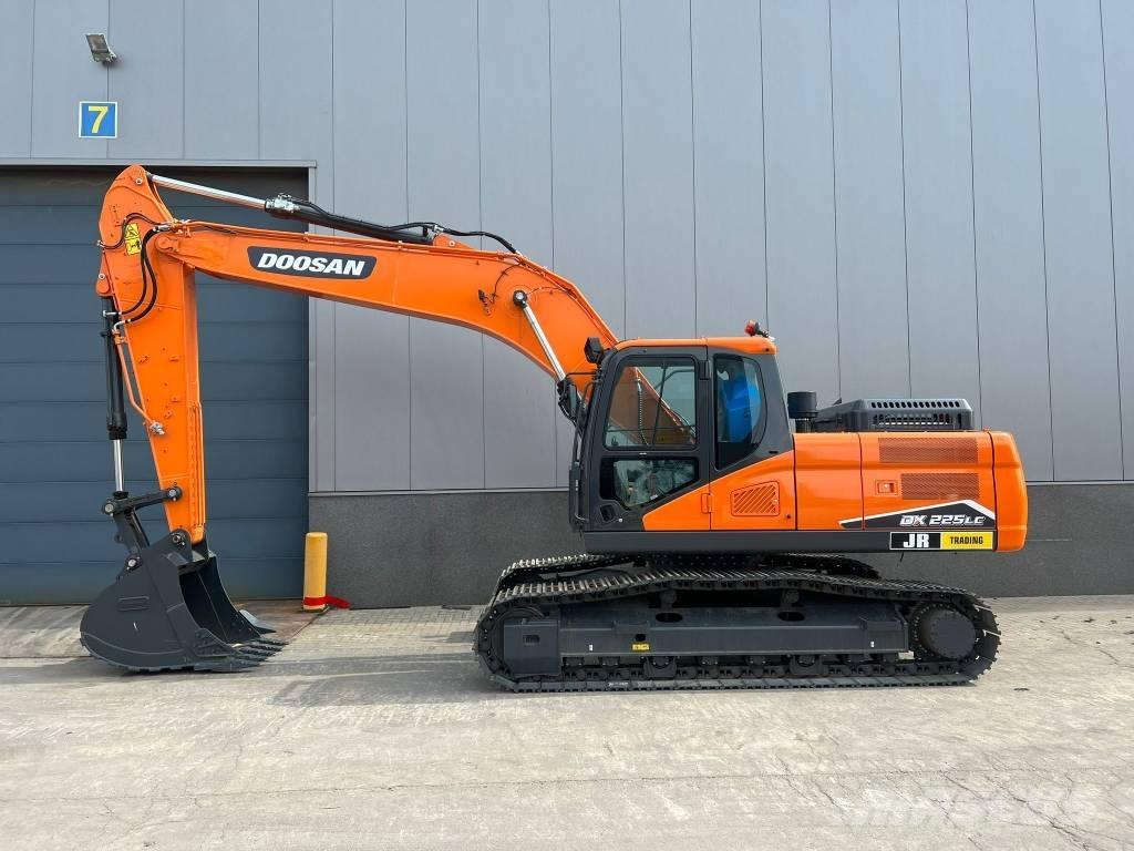 Doosan DX 225 LC-7M Escavatori cingolati
