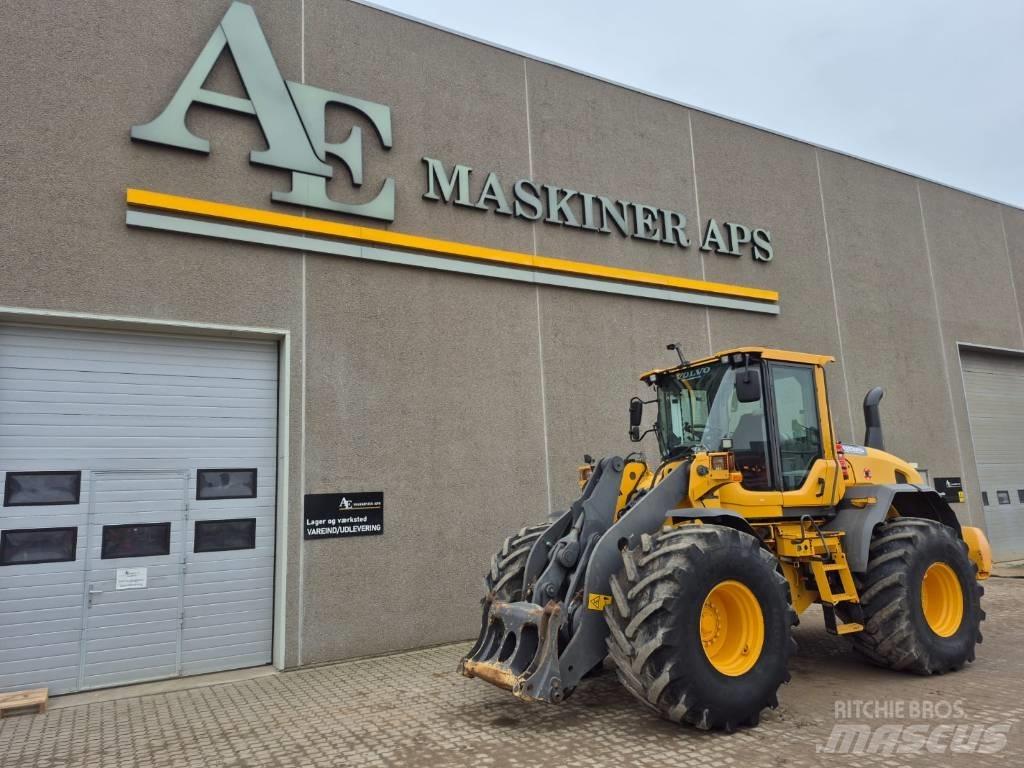 Volvo L90G Pale gommate