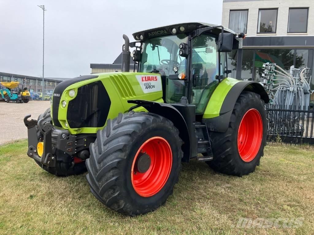 CLAAS Arion 650 CIS Trattori