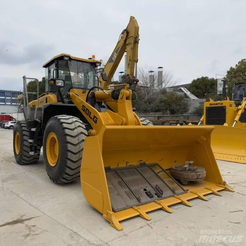 SDLG LG 956 L Pale gommate