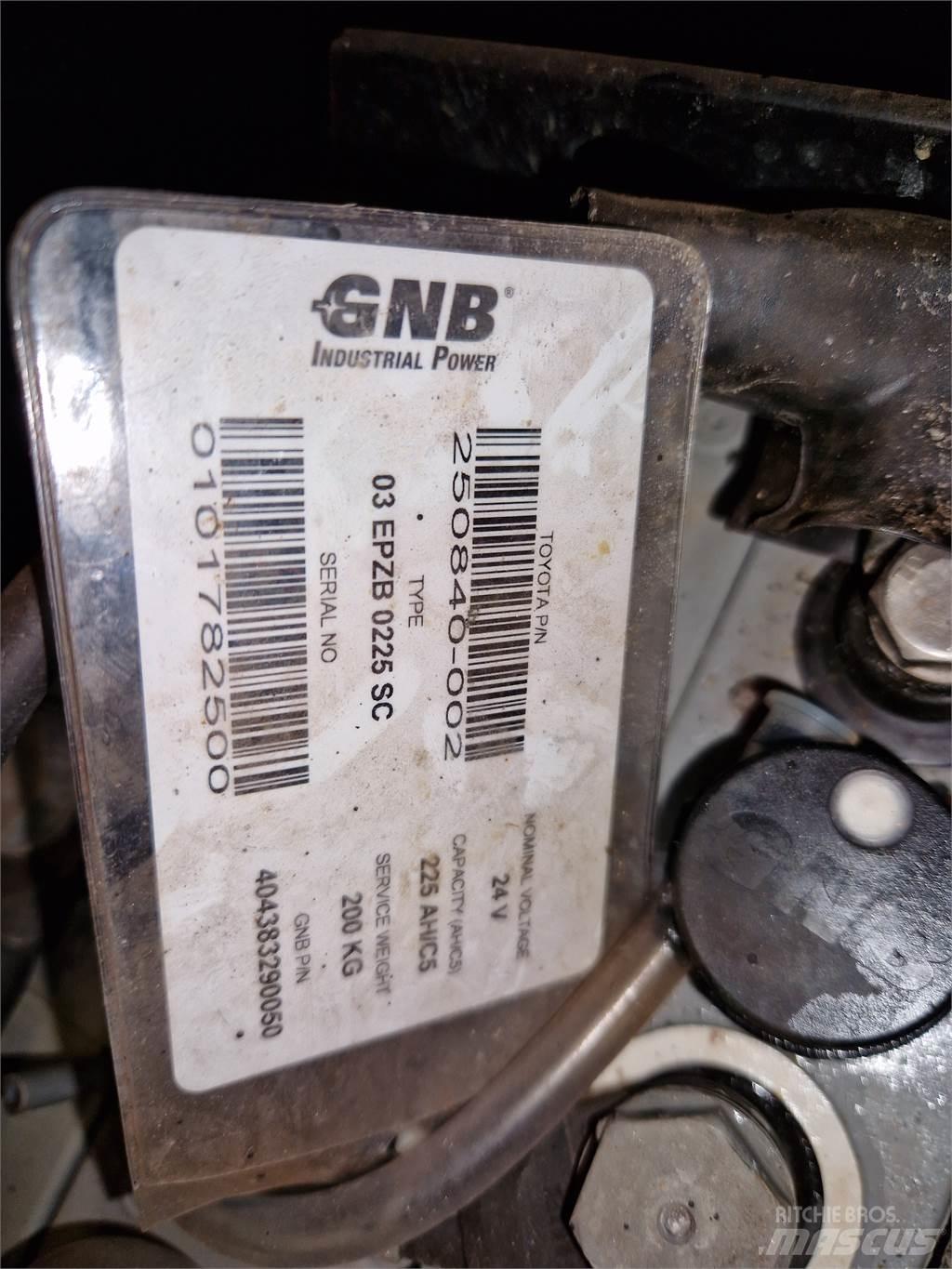 Toyota SWE200D Carrelli elevatori bassi a piattaforma