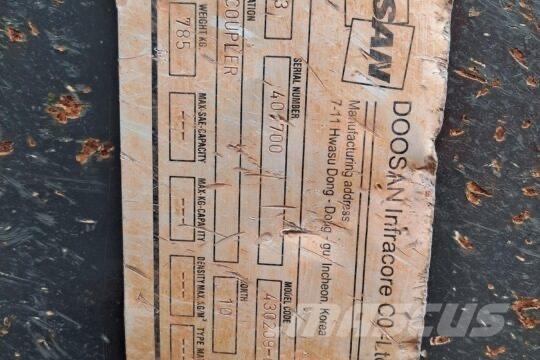 Develon Hitch Miniescavatori