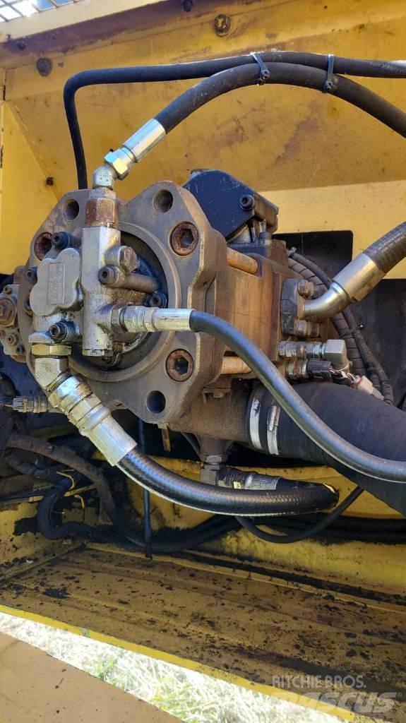 New Holland 335 Escavatori cingolati