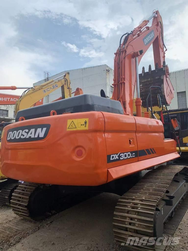 Doosan dx300 Escavatori cingolati