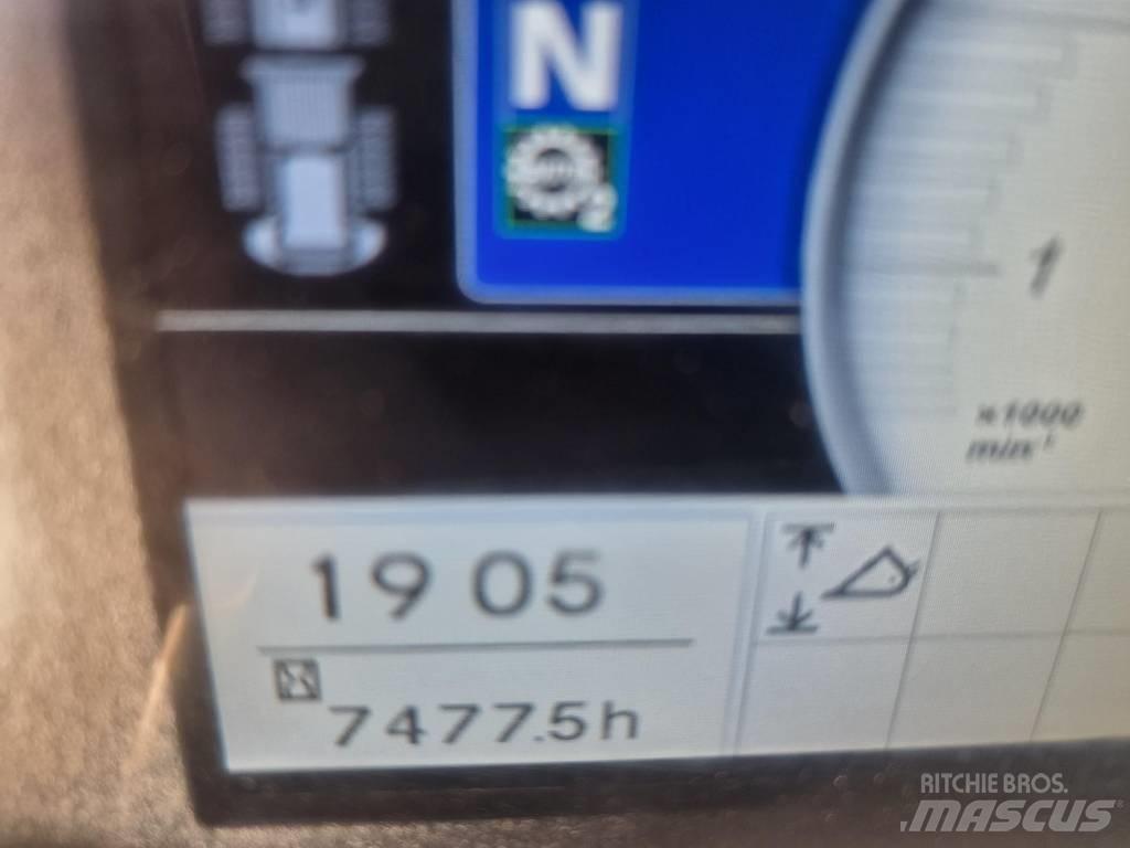 Hitachi ZW330-6 Pale gommate