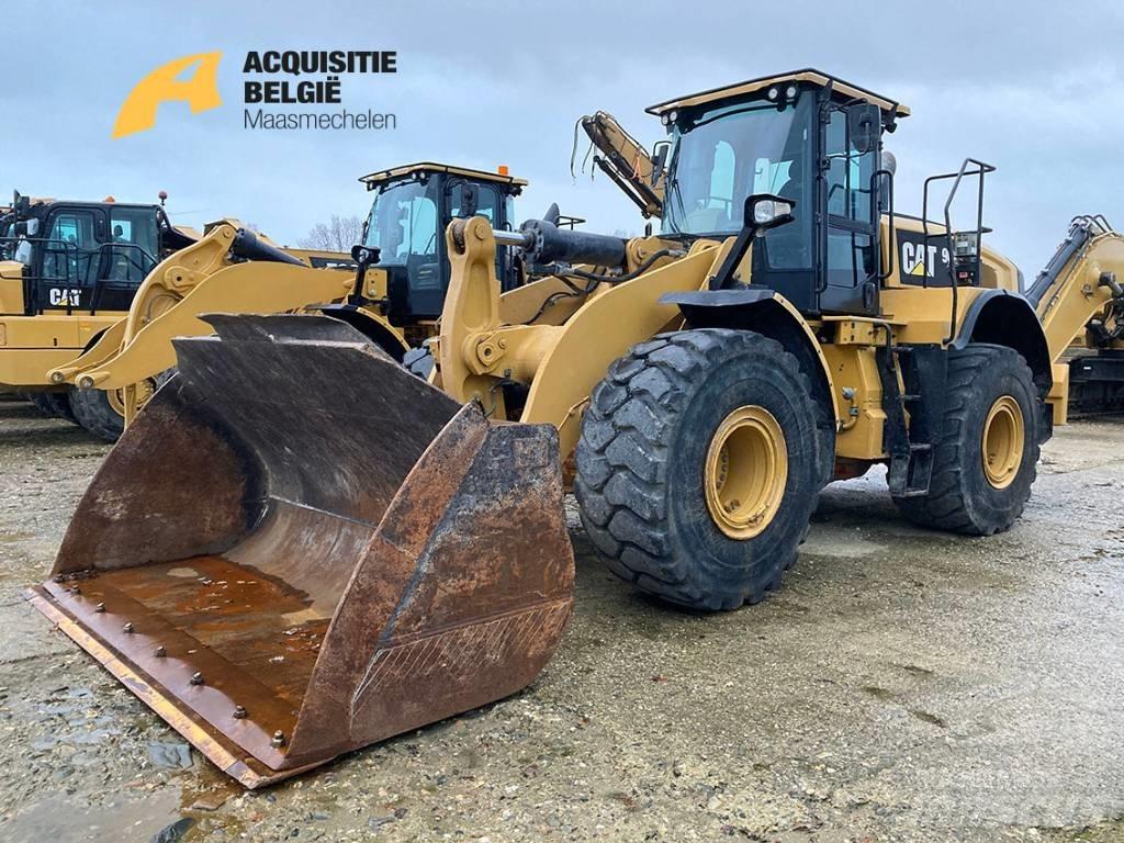 CAT 966M Pale gommate