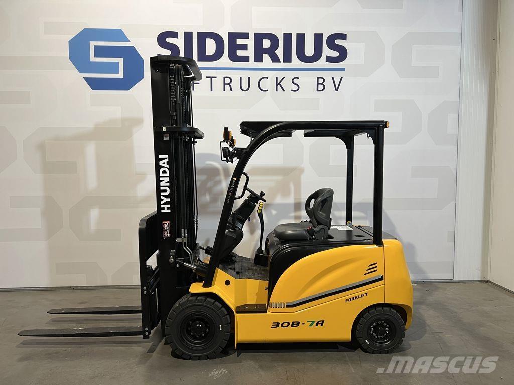 Hyundai 30B-7A Carrelli elevatori elettrici