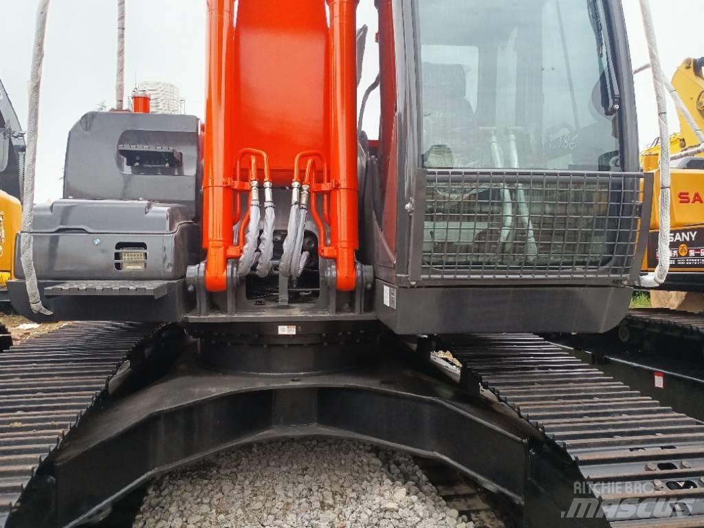 Hitachi ZX 200-3 Escavatori cingolati