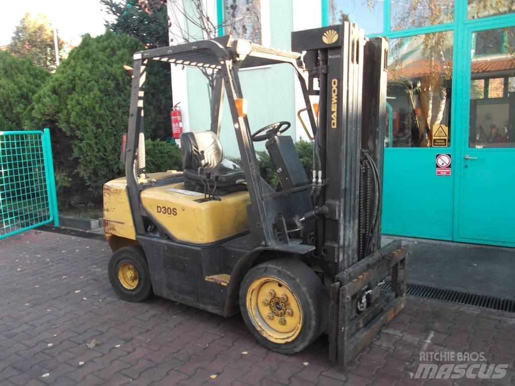 Daewoo D30S3 V-2372 Carrelli elevatori diesel