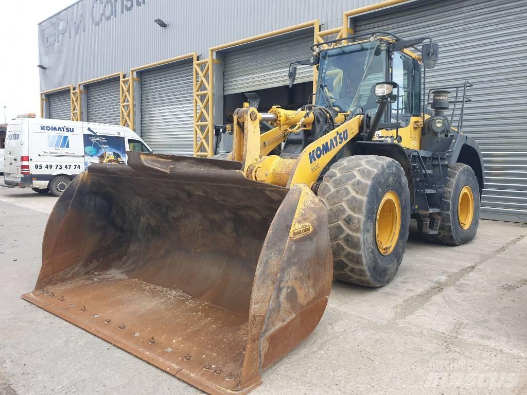 Komatsu WA380-8 Pale gommate