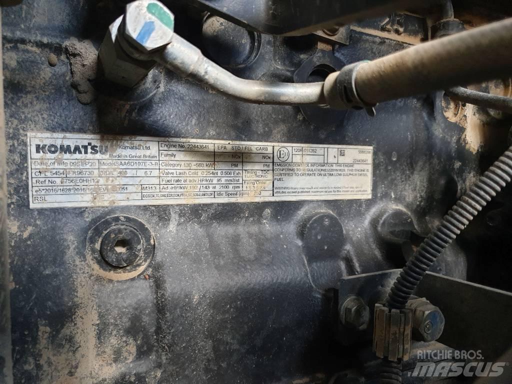 Komatsu WA380-8 Pale gommate