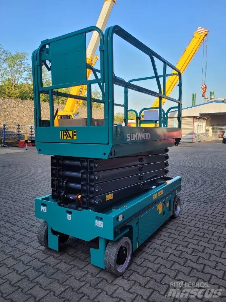 Sunward SWSL1212DC Piattaforme a pantografo