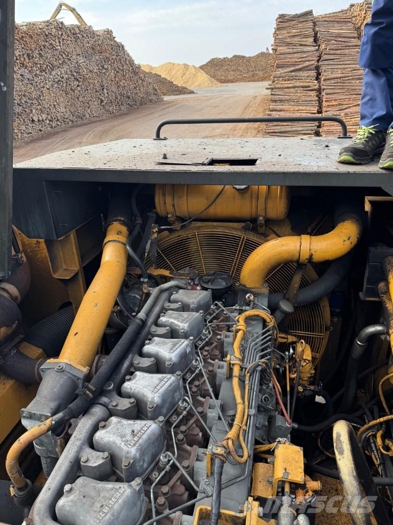 Liebherr A 954 B HD Movimentazione rifiuti