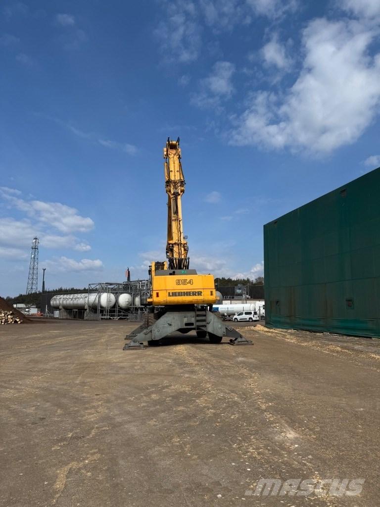 Liebherr A 954 B HD Movimentazione rifiuti