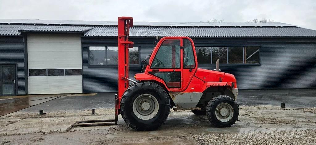 Manitou M26-4 t Elevatore per esterni