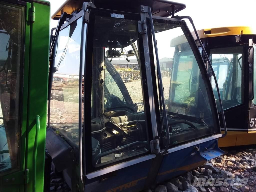 Rottne F18 Cabine e interni