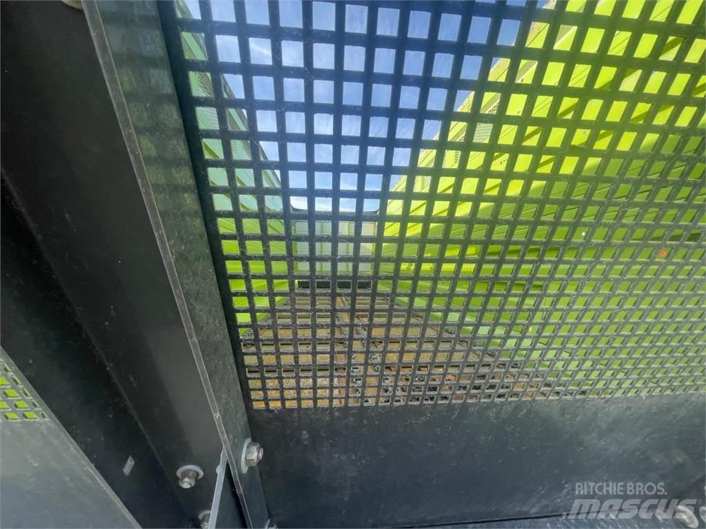 CLAAS Cargo 75 Carri per la granella