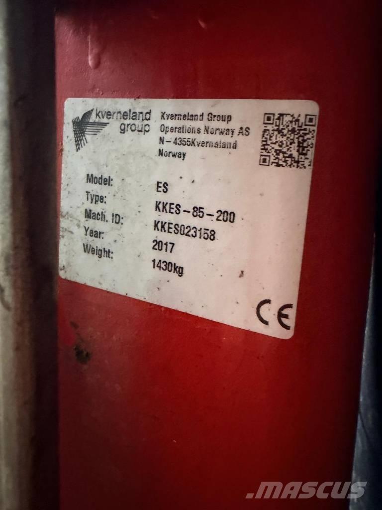 Kverneland ES85 Aratri reversibili