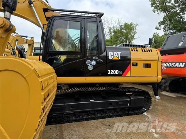 CAT 320 D2L Escavatori cingolati