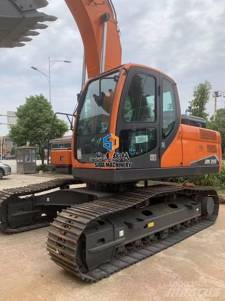 Develon DX 215 Escavatori medi 7t - 12t
