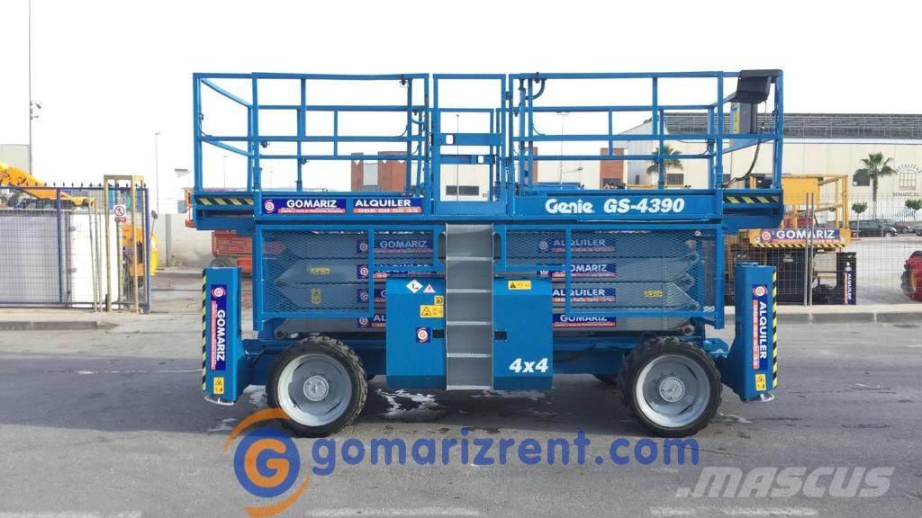Genie GS 4390 Piattaforme a pantografo