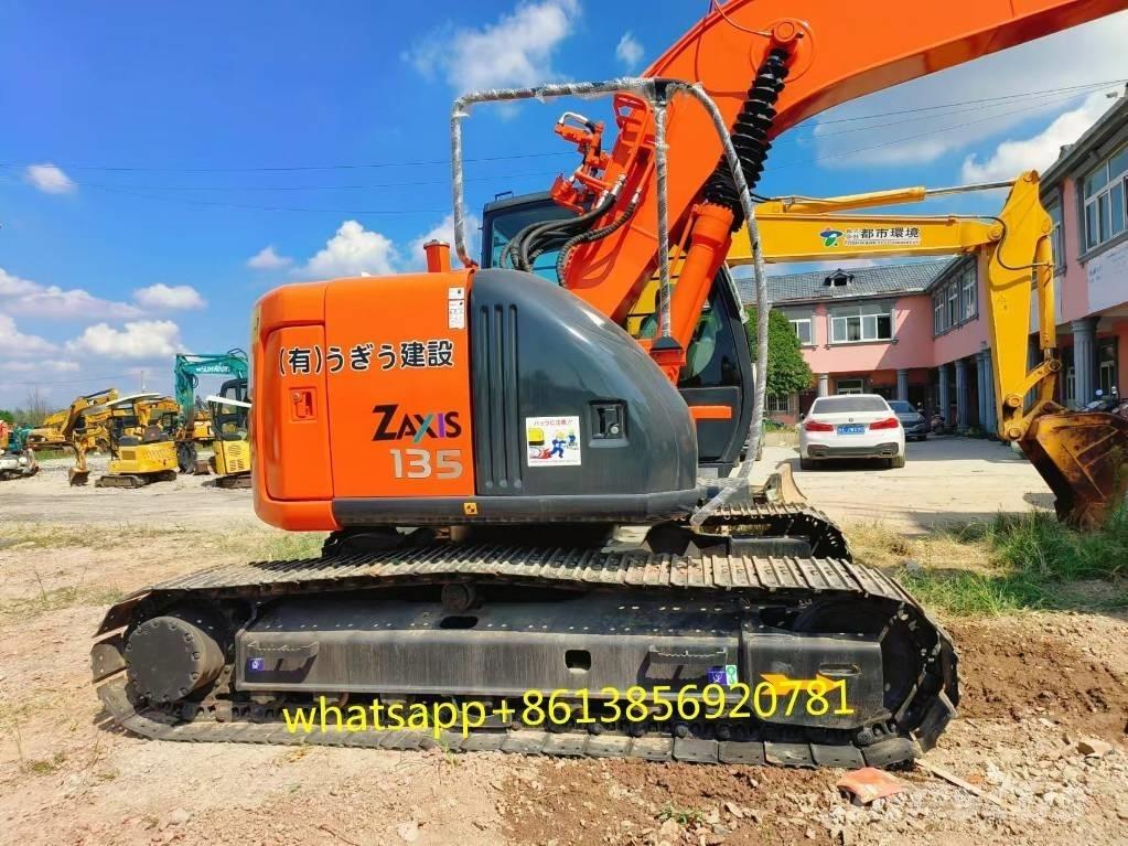 Hitachi ZX 135 US Escavatori cingolati