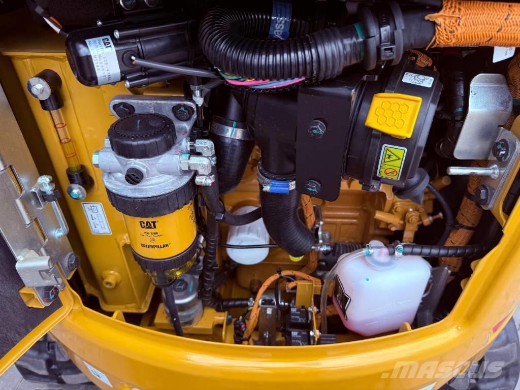 CAT 301.8 Miniescavatori