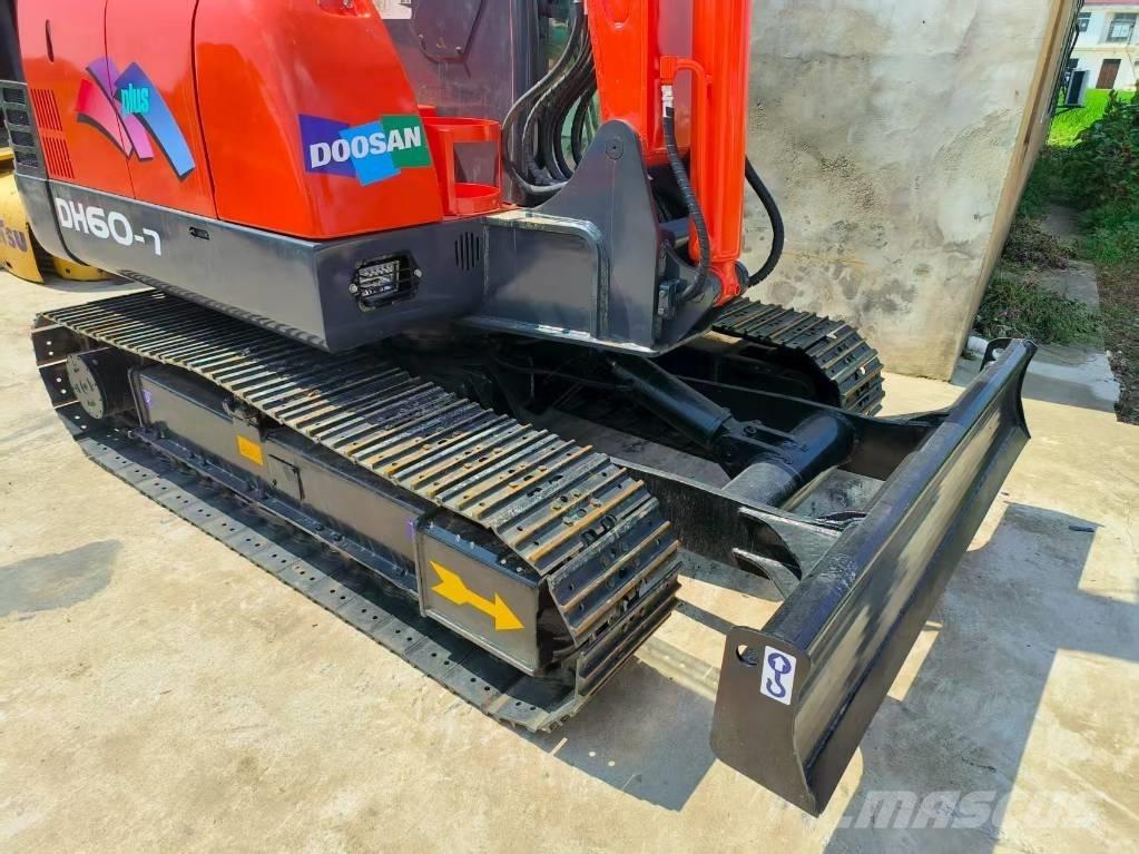 Doosan DH 60 Miniescavatori