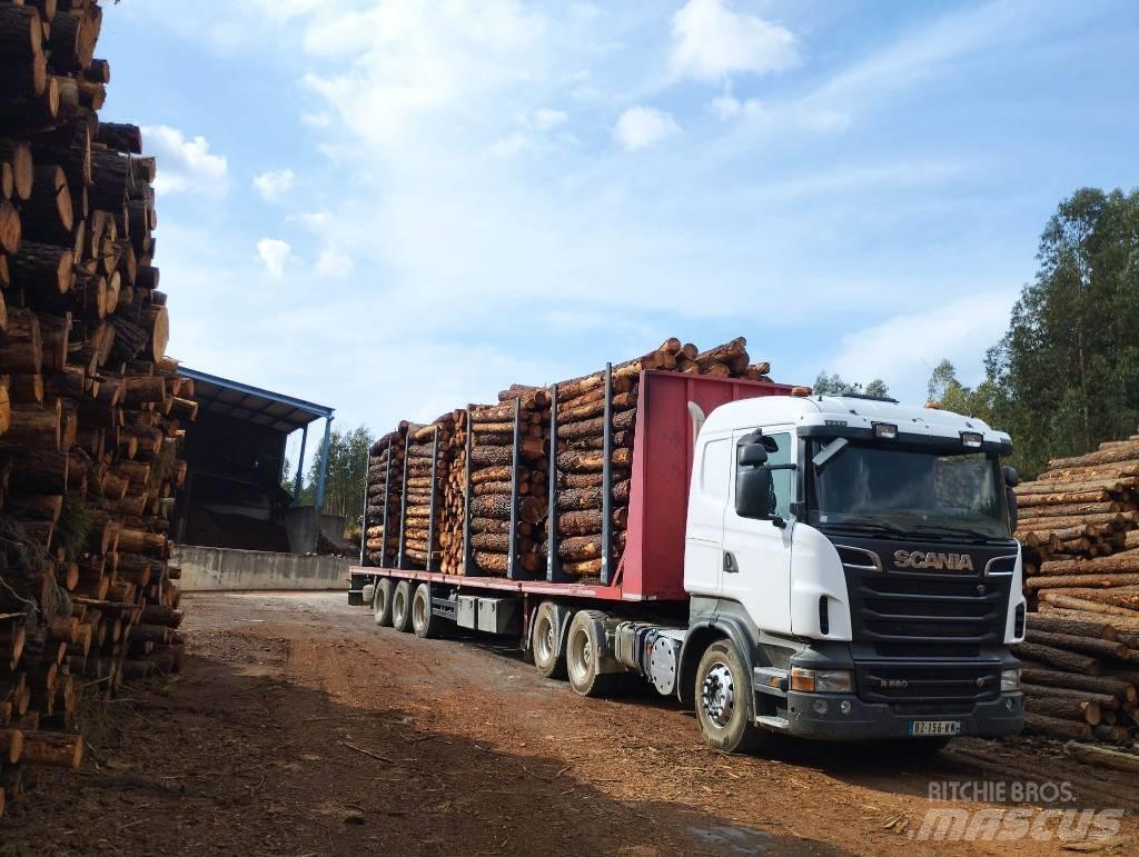 Scania R 560 Camion trasporto legname