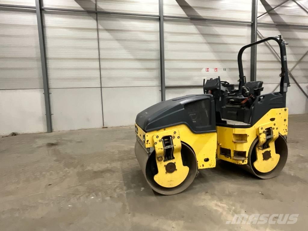 Bomag BW 135 AD-5 Rulli a doppio tamburo