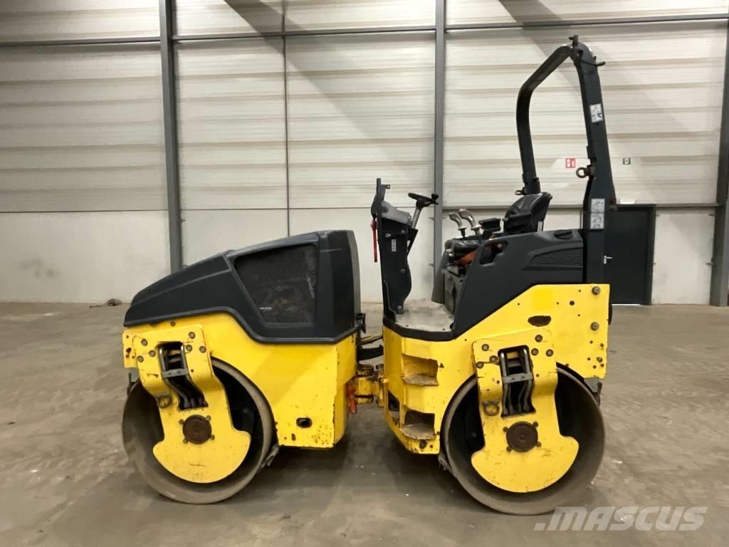 Bomag BW 135 AD-5 Rulli a doppio tamburo