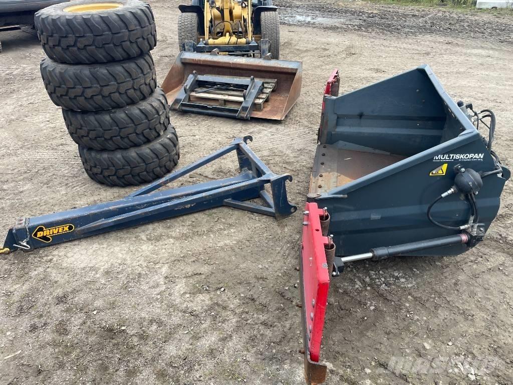 CAT 906 H 2 Pale gommate