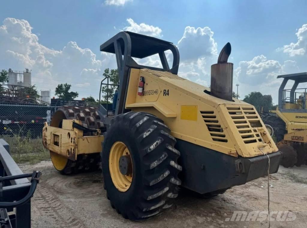 Bomag BW 211 P D-3 Rulli monotamburo