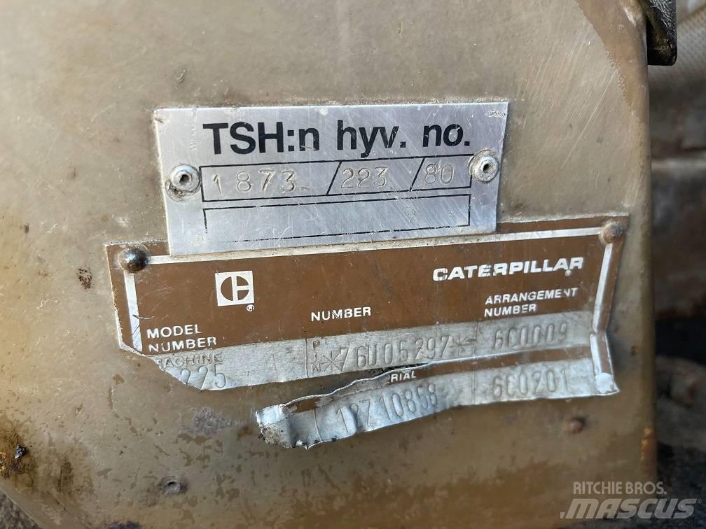 CAT 225 Escavatori cingolati