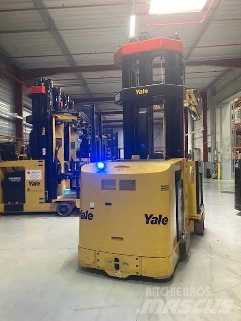 Yale MTC13 LWB Elevatore passaggio stretto