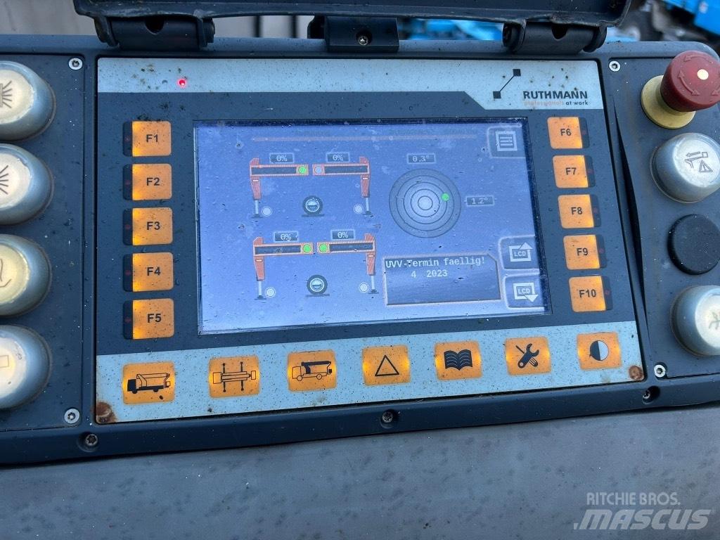 Scania P 450 Piattaforme autocarrate