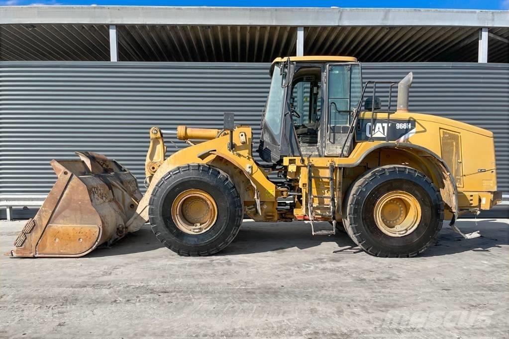 CAT 966H Pale gommate