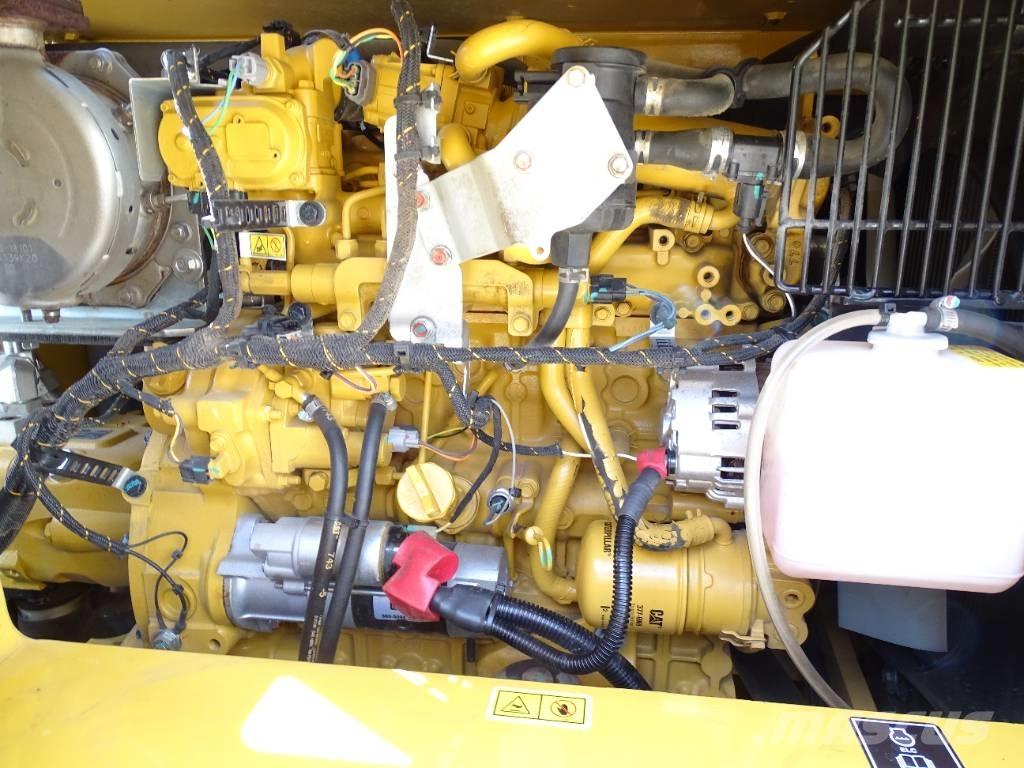 CAT 310 Escavatori medi 7t - 12t