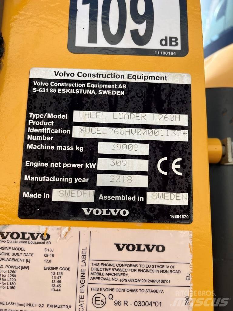Volvo L260H Pale gommate