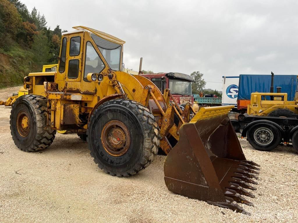 CAT 966C Pale gommate