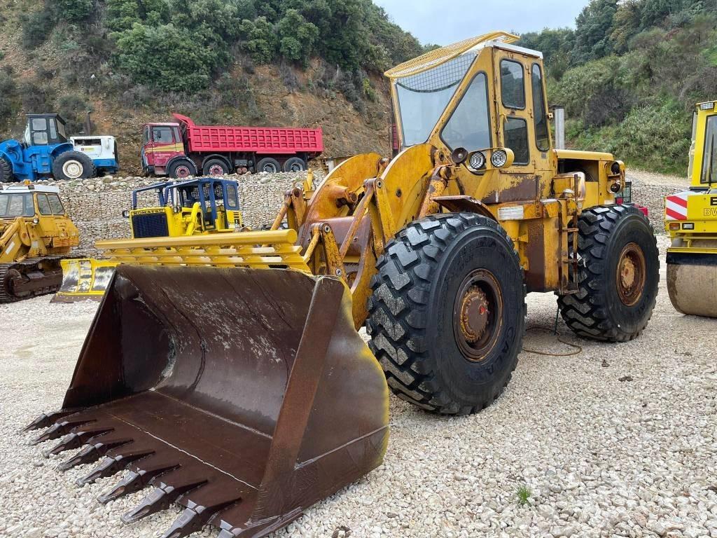 CAT 966C Pale gommate
