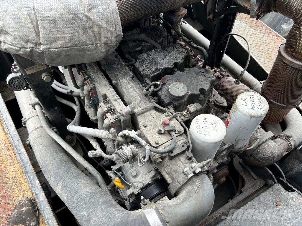 Liebherr L 566 Pale gommate