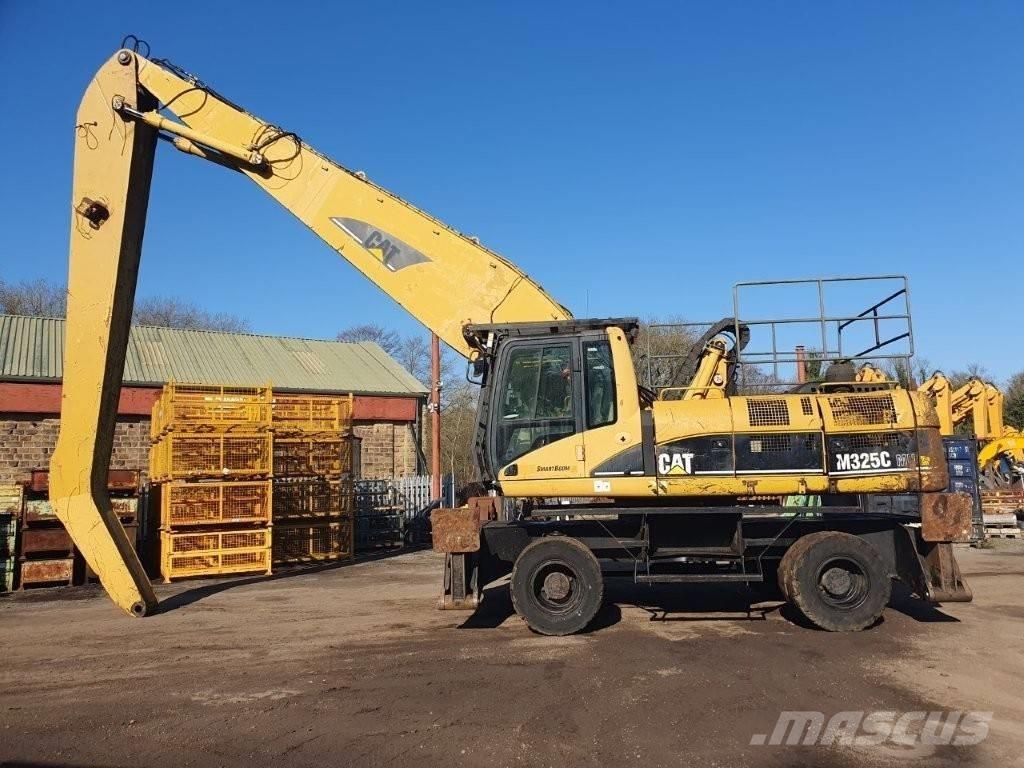 CAT M 325 C MH Movimentazione rifiuti