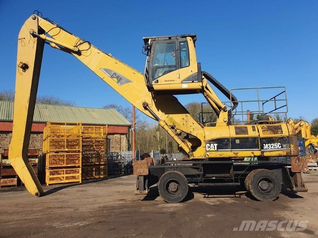 CAT M 325 C MH Movimentazione rifiuti