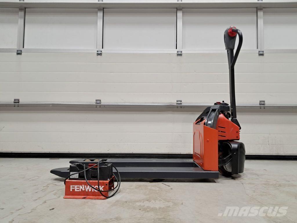 Linde MT12 Transpallet manuale