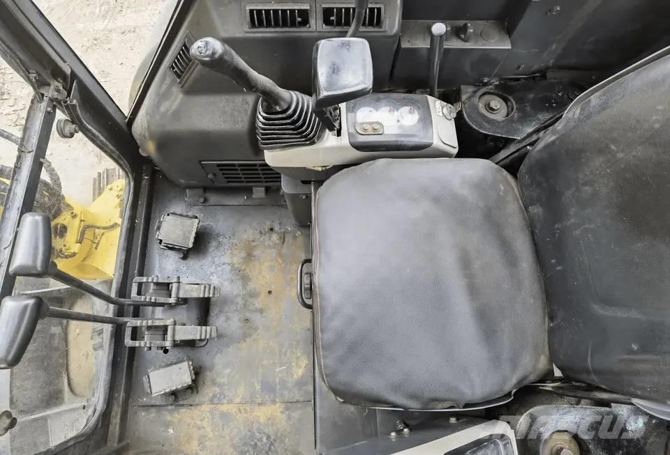 Komatsu PC35 Miniescavatori