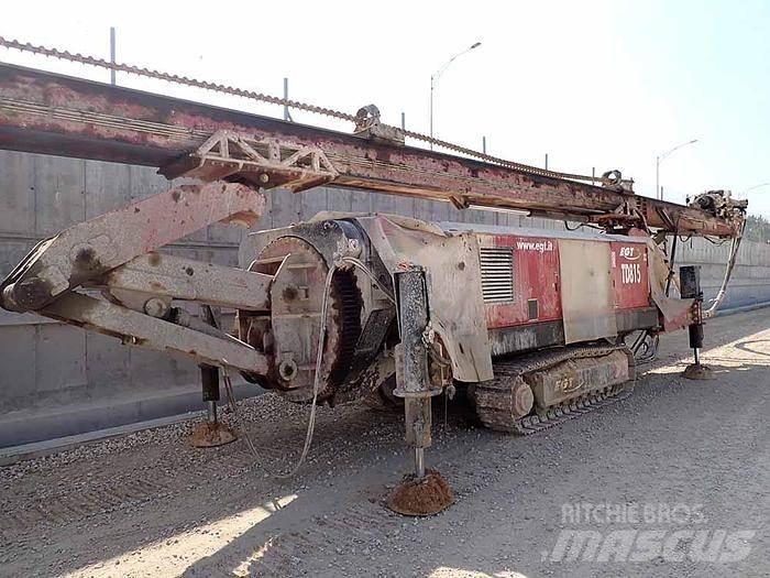 EGT TD815 Perforatrici di superficie